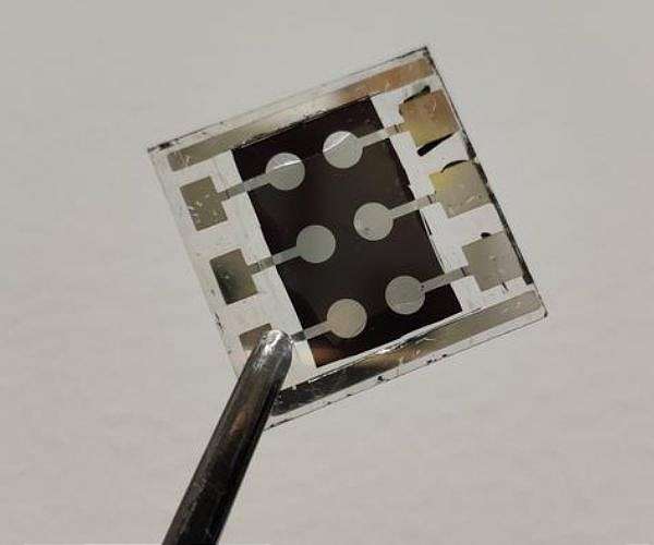 pudusolar china-hong-kong-perovskite-solar-cells-with-novel-sam-hg